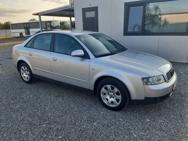 Audi A4 КАТО НОВ, снимка 2 - Автомобили и джипове - 49744735