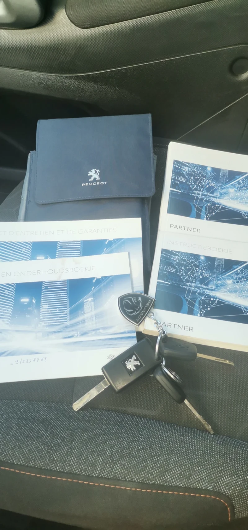 Peugeot Partner, снимка 14 - Автомобили и джипове - 51618430