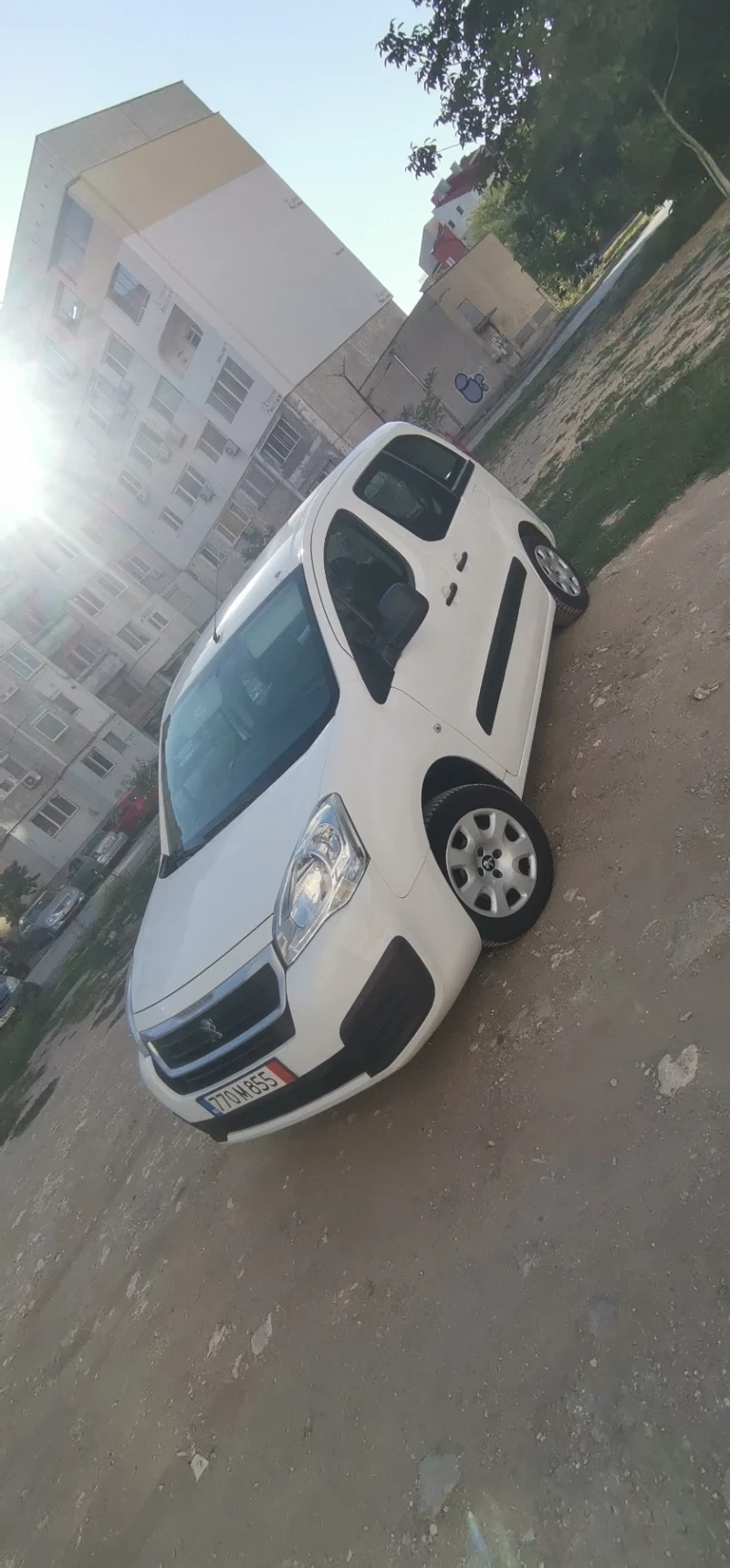 Peugeot Partner, снимка 2 - Автомобили и джипове - 51618430