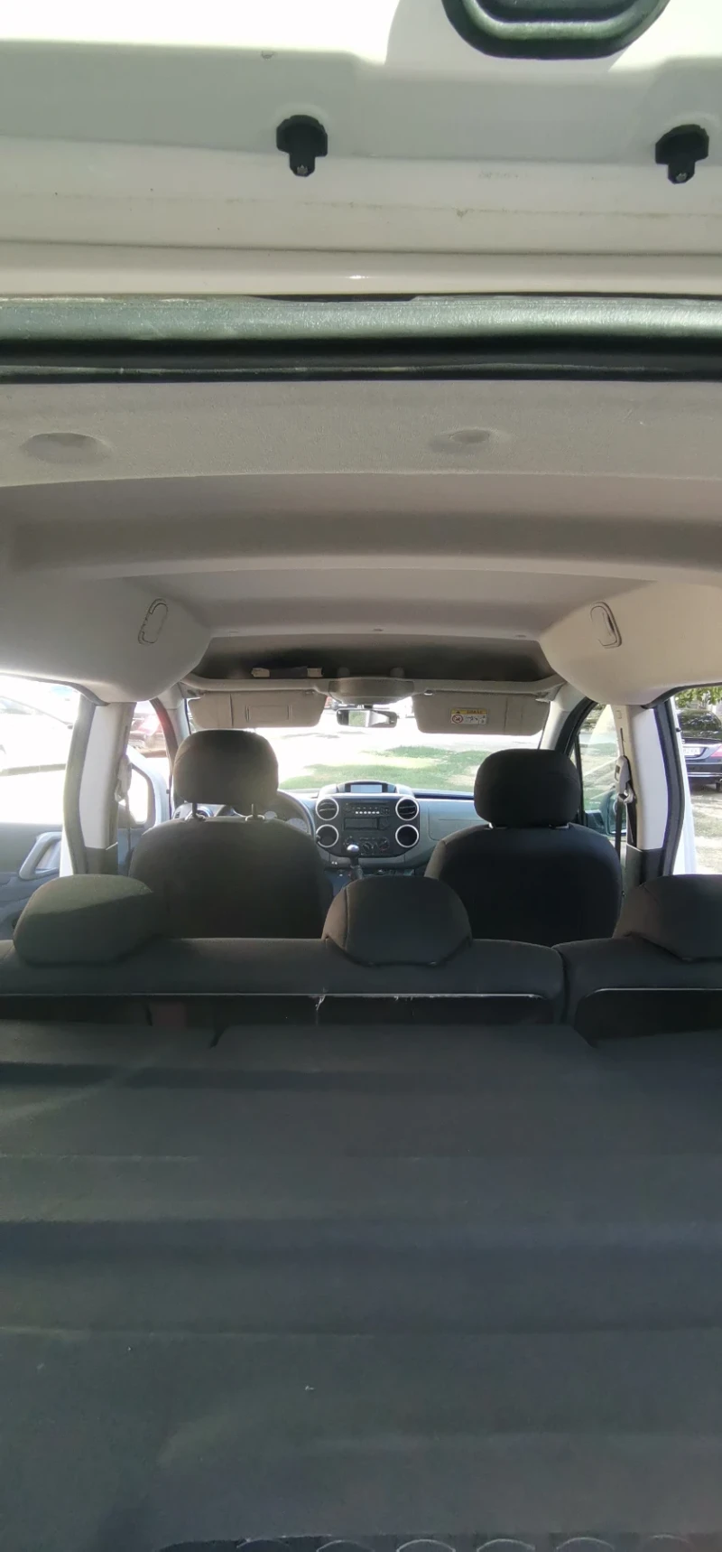 Peugeot Partner, снимка 10 - Автомобили и джипове - 51618430