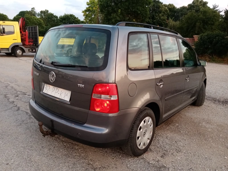 VW Touran 1.9 TDI 105kc., снимка 6 - Автомобили и джипове - 51697984