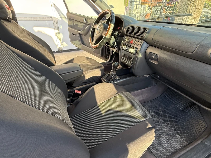 Audi A3 1.8 Газ/Бензин, снимка 16 - Автомобили и джипове - 51973441