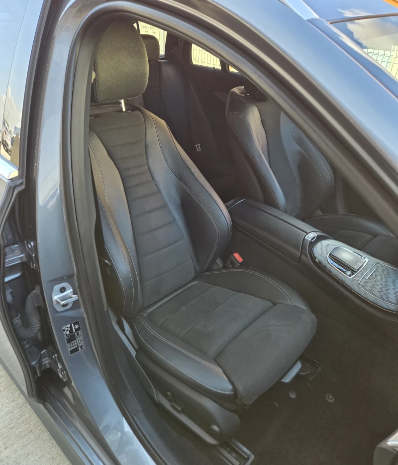 Mercedes-Benz E 220 AMG-53 PAKET* 4X4* TOP* TOP* TOP, снимка 9 - Автомобили и джипове - 52085735