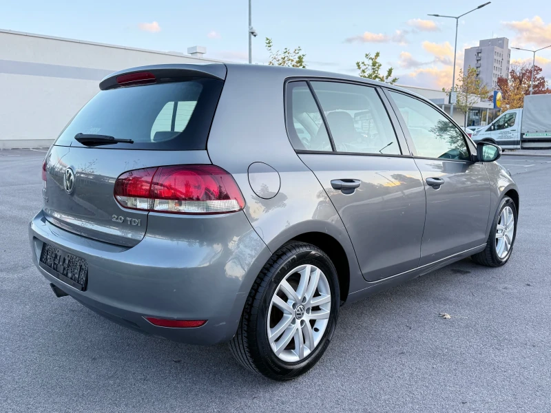 VW Golf * 2.0TDI* АТОМАТИК* НАВИГАЦИЯ* КЛИМАТРОНИК* , снимка 6 - Автомобили и джипове - 52203852