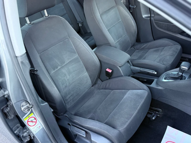 VW Golf * 2.0TDI* АТОМАТИК* НАВИГАЦИЯ* КЛИМАТРОНИК* , снимка 15 - Автомобили и джипове - 52203852