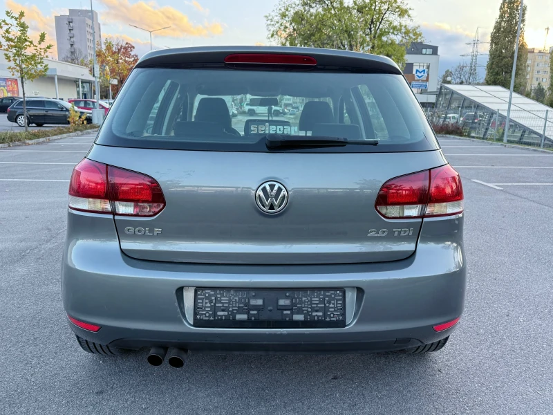 VW Golf * 2.0TDI* АТОМАТИК* НАВИГАЦИЯ* КЛИМАТРОНИК* , снимка 7 - Автомобили и джипове - 52203852