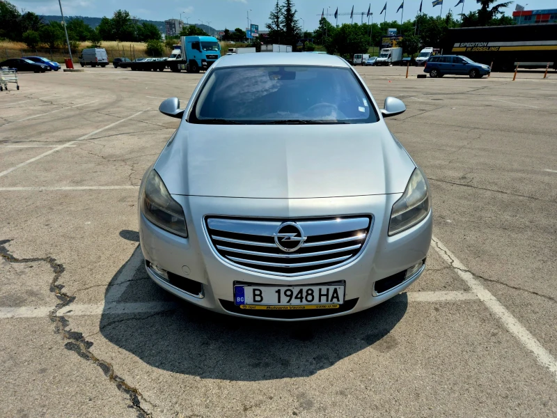 Opel Insignia 2.0 CDTI, снимка 3 - Автомобили и джипове - 52262727