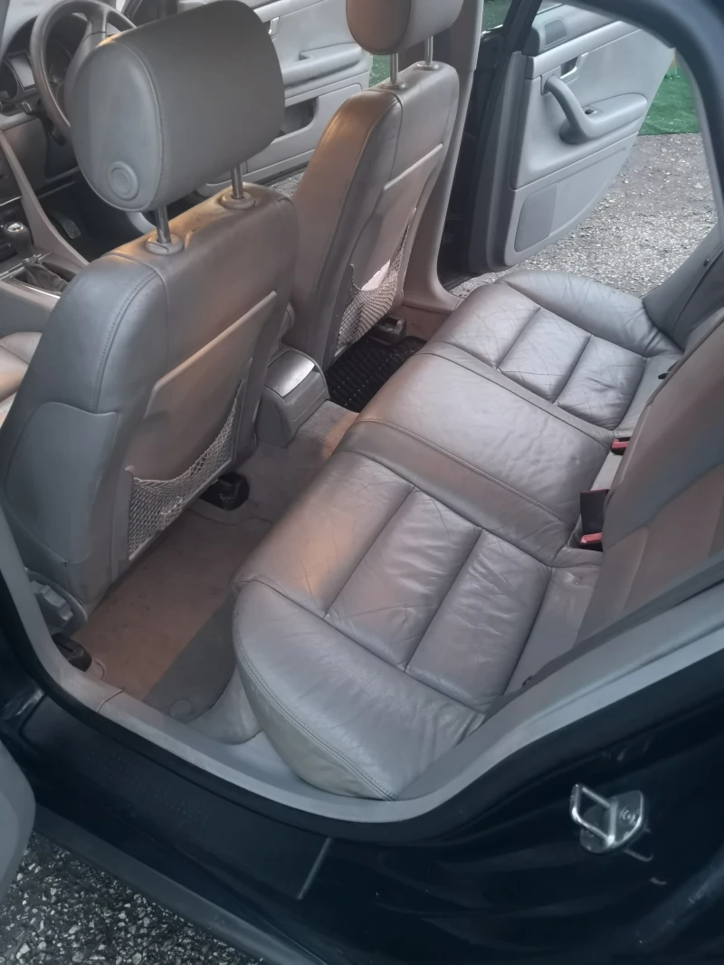 Audi A4 1.9 , снимка 11 - Автомобили и джипове - 53410025