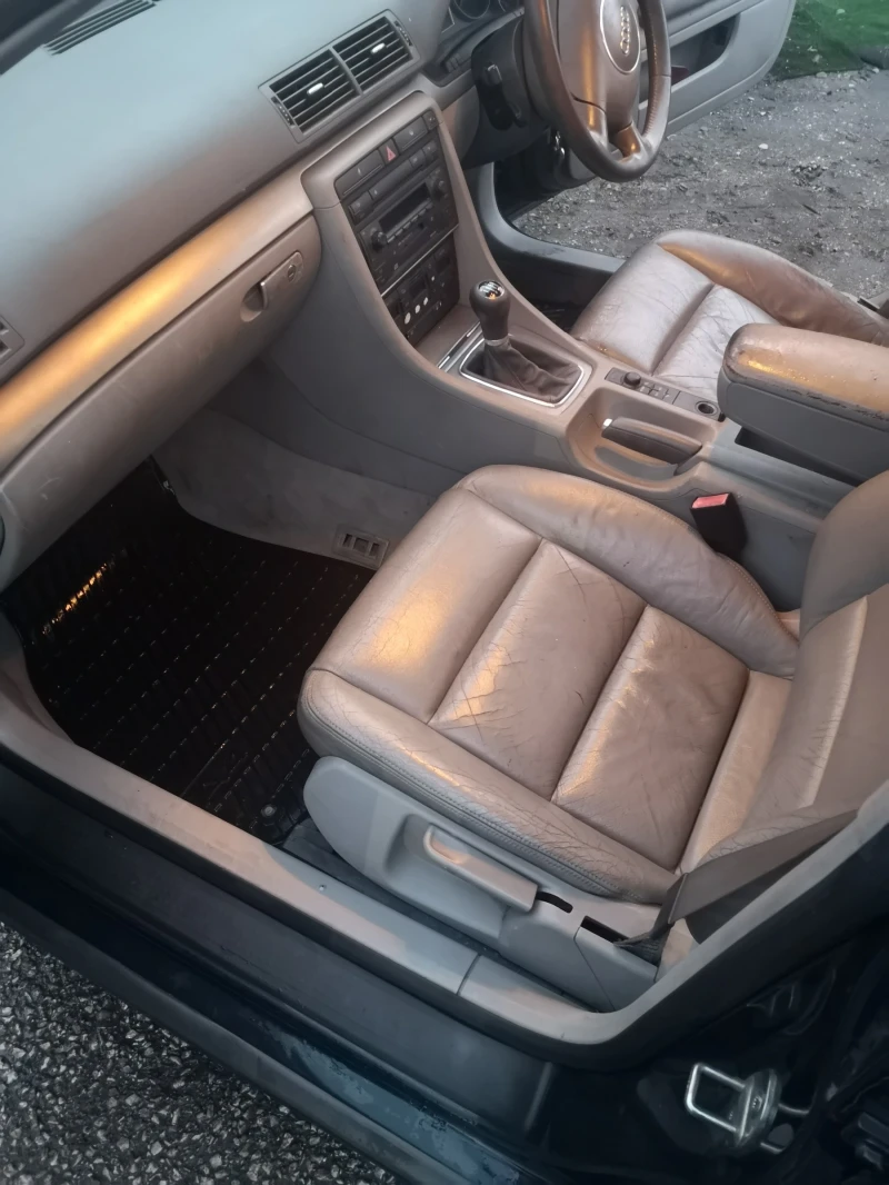 Audi A4 1.9 , снимка 12 - Автомобили и джипове - 53410025
