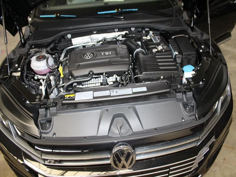 VW Arteon 2.0 TFSI 4motion R-LINE 2 броя, снимка 2 - Автомобили и джипове - 27348288