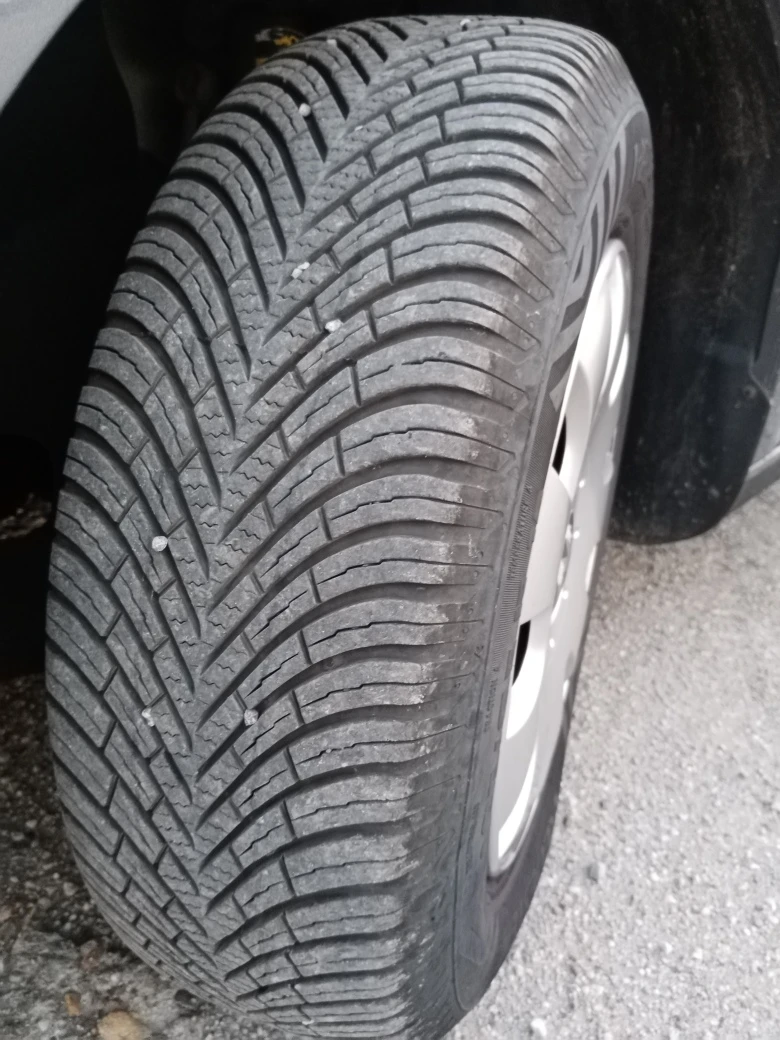 VW Touran 1.9 TDI 105kc. | Mobile.bg   16