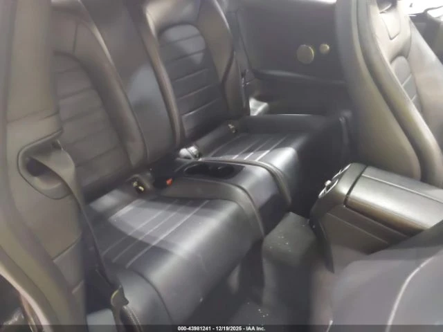 Mercedes-Benz C 300 AMG PACK* BURMESTER* PANORAMA* ПОДГРЕВ* , снимка 12 - Автомобили и джипове - 53756377