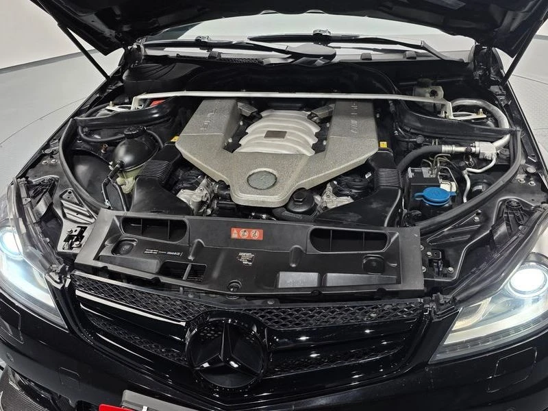 Mercedes-Benz C 63 AMG C63 AMG Sedan| 457�.�. | Mobile.bg � ����������� 6