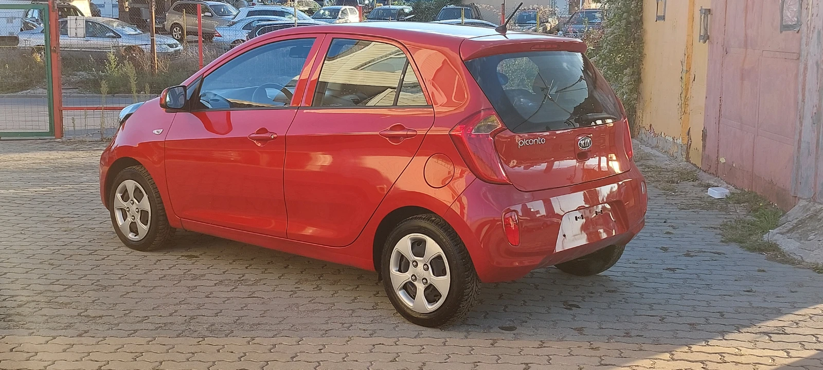 Kia Picanto 1.0 143000  - изображение 7