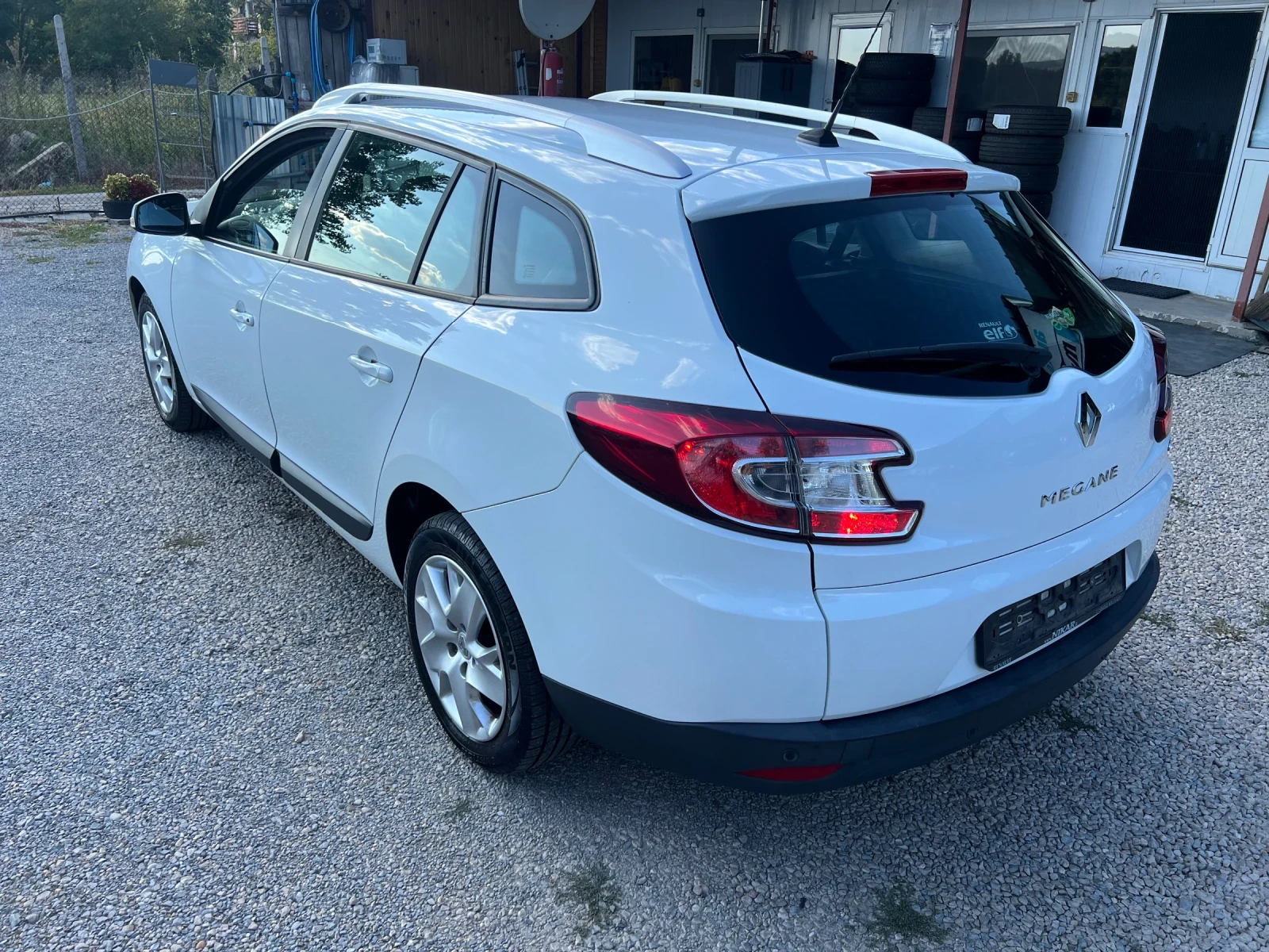 Renault Megane 1.5DCI-NAVI - изображение 8