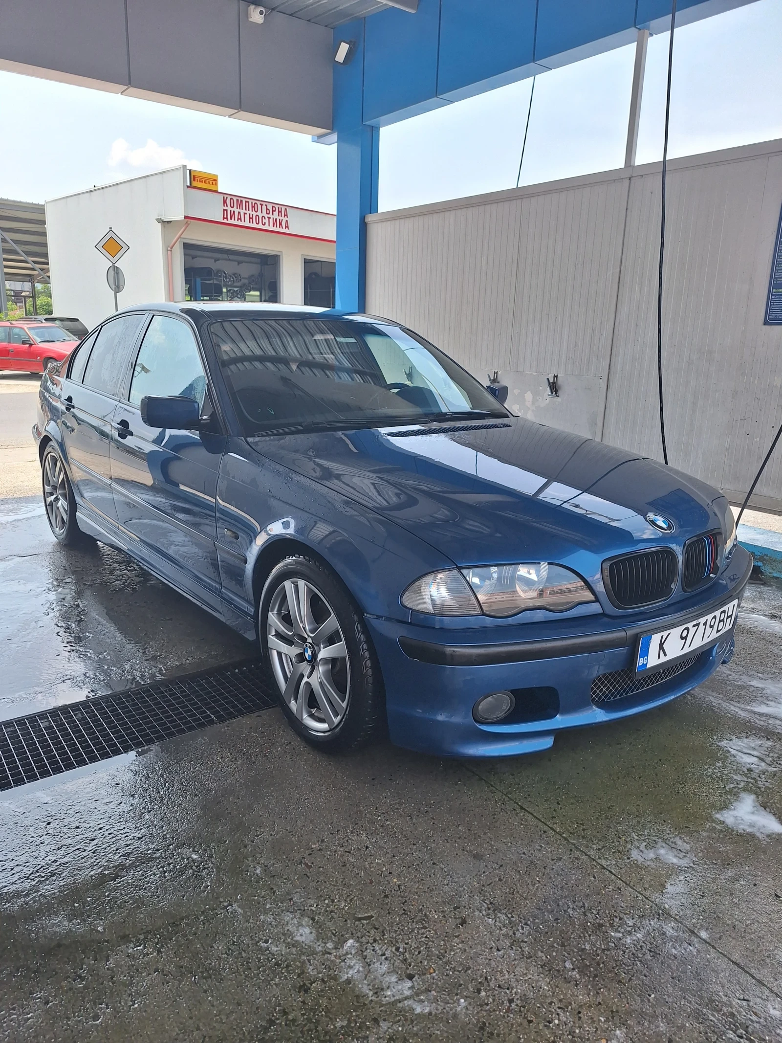 BMW 320  - изображение 7