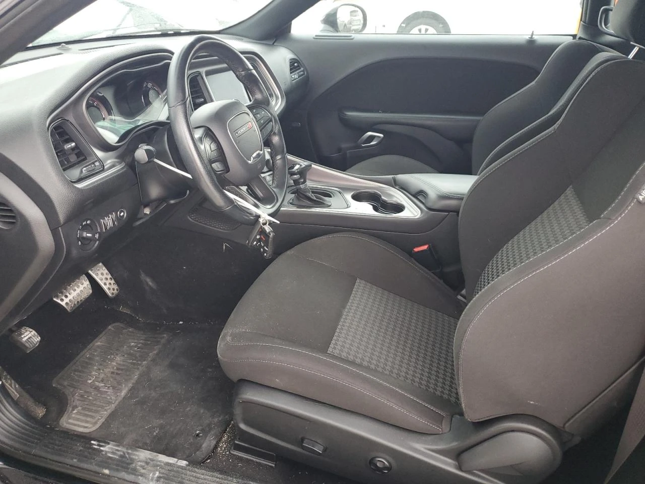 Dodge Challenger R/T 5.7 HEMI* КЛИП НА МОТОР - изображение 7