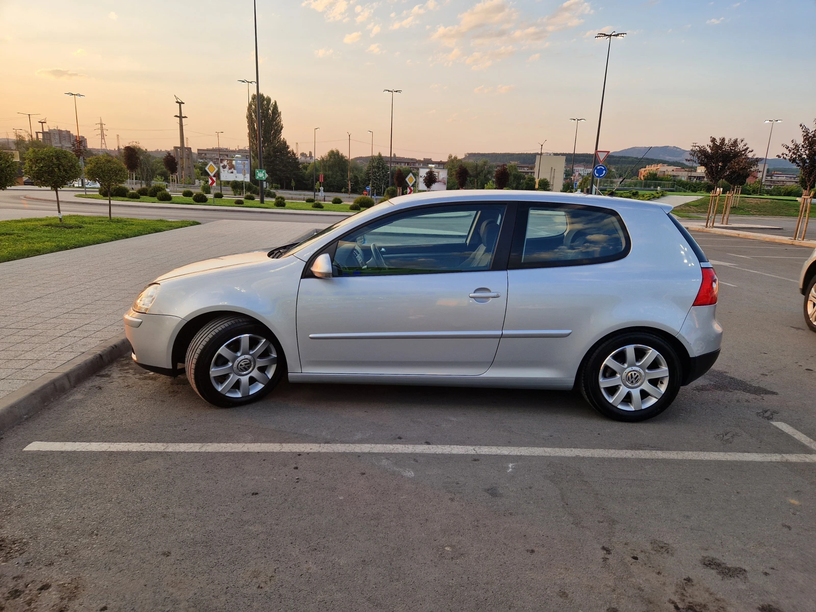 VW Golf  - изображение 7