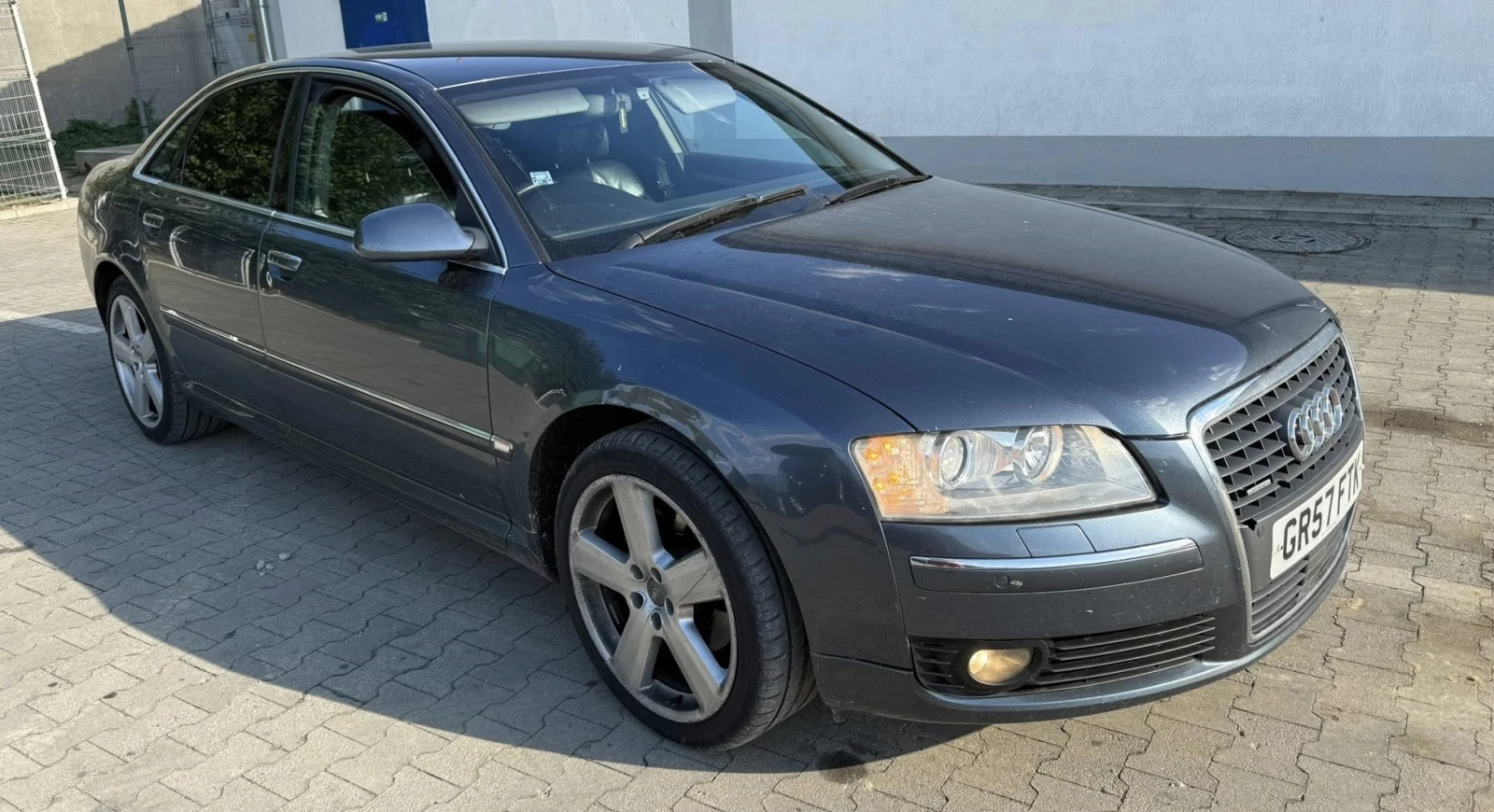 Audi A8 3.0 facelit - изображение 3