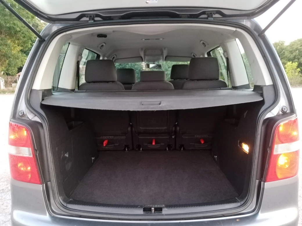 VW Touran 1.9 TDI 105kc. | Mobile.bg   13