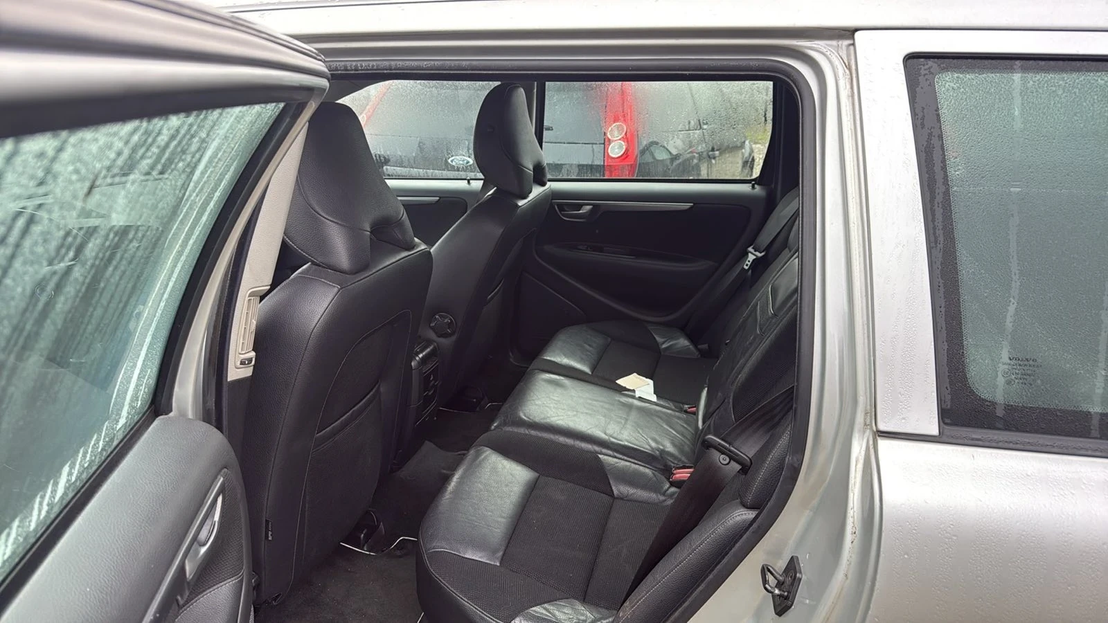 Volvo V70 2.4 d - изображение 3