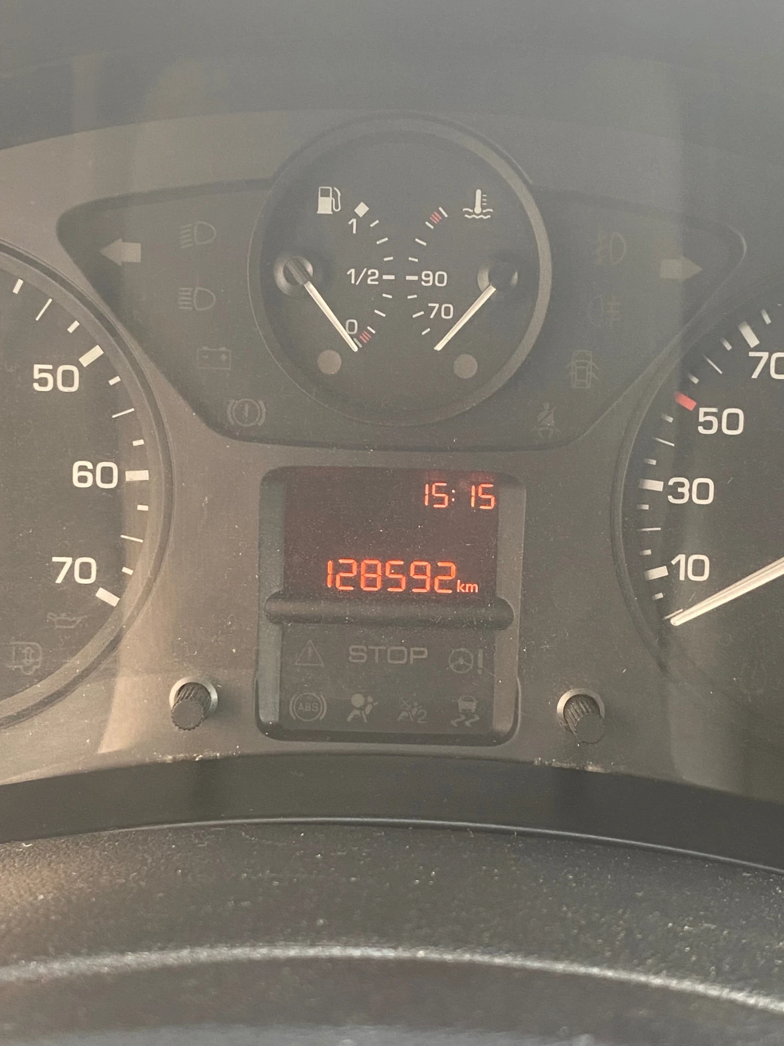 Peugeot Partner, снимка 9 - Автомобили и джипове - 53712333