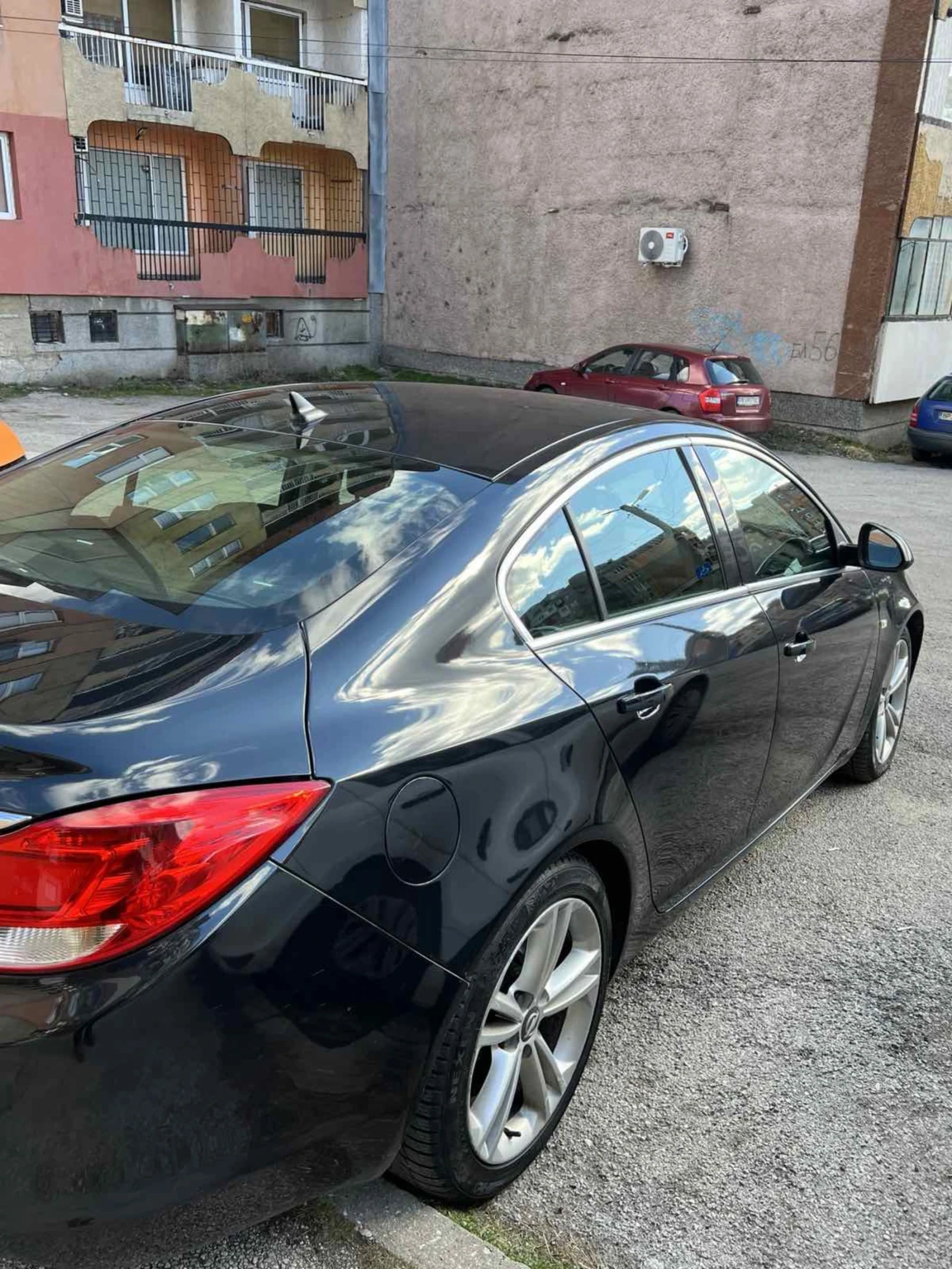 Opel Insignia, снимка 4 - Автомобили и джипове - 53714645