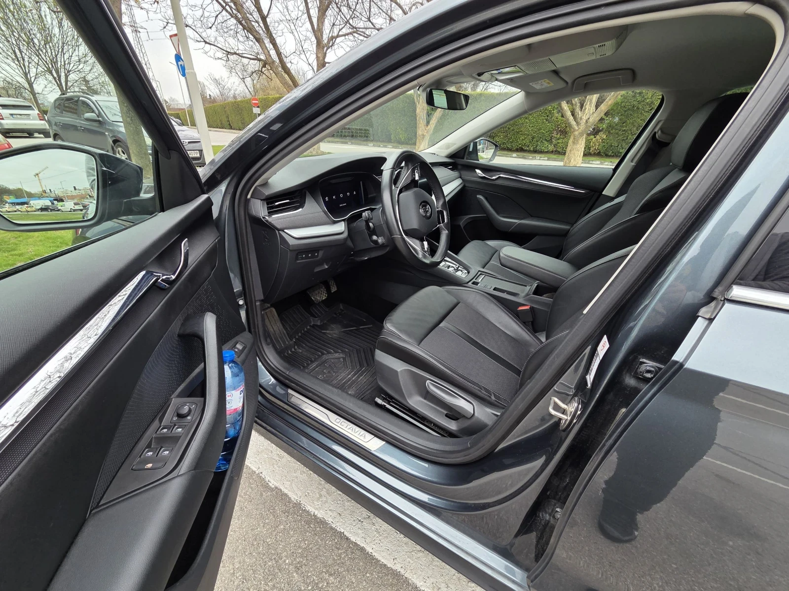 Skoda Octavia IV, снимка 5 - Автомобили и джипове - 54228260