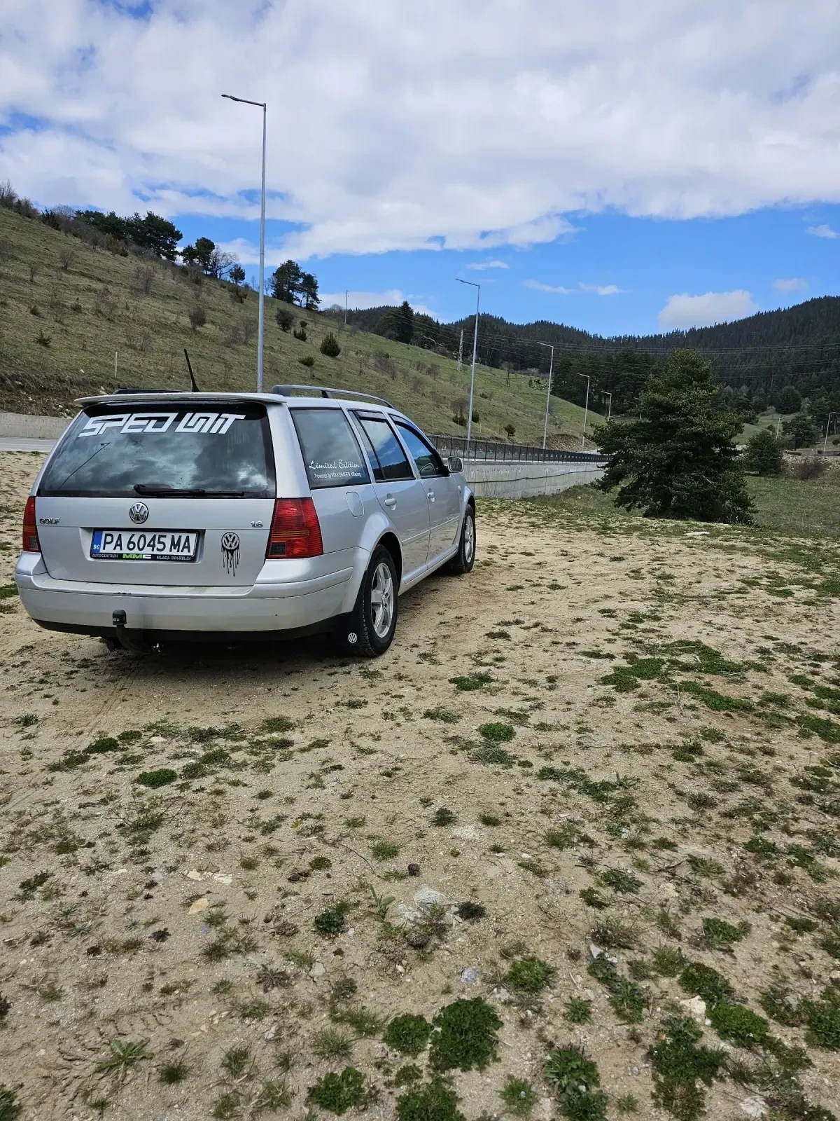 VW Golf 1.6, снимка 7 - Автомобили и джипове - 54239809