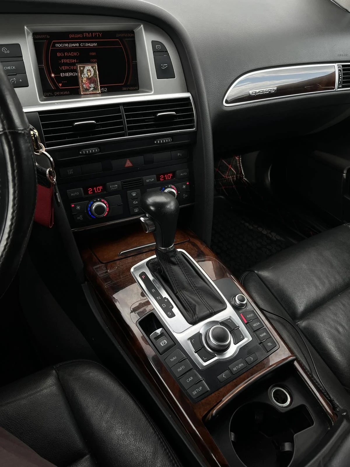 Audi A6 2.7D, снимка 8 - Автомобили и джипове - 54547485