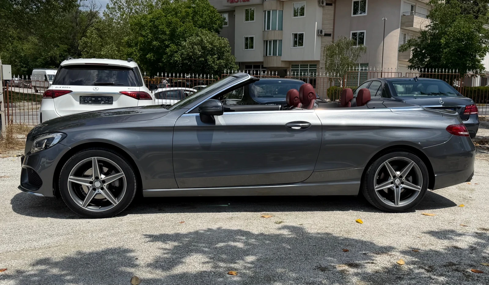 Mercedes-Benz C 200 4Matic/AmgPack/Camera/Navi, снимка 7 - Автомобили и джипове - 54618220