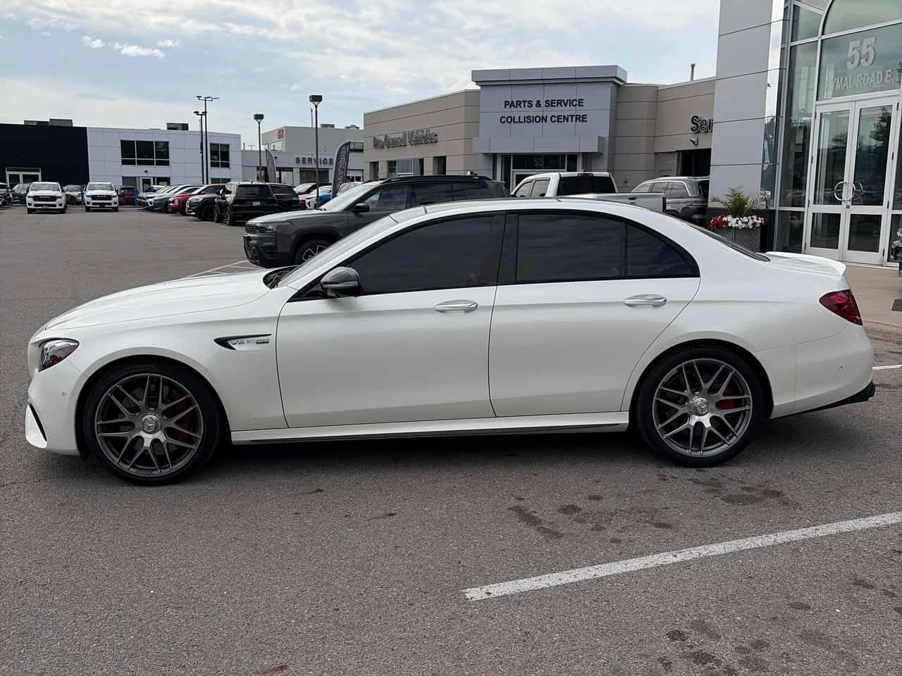 Mercedes-Benz AMG GT C * E 63 S * CARFAX * ЦЕНА ДО БГ, снимка 3 - Автомобили и джипове - 55094924