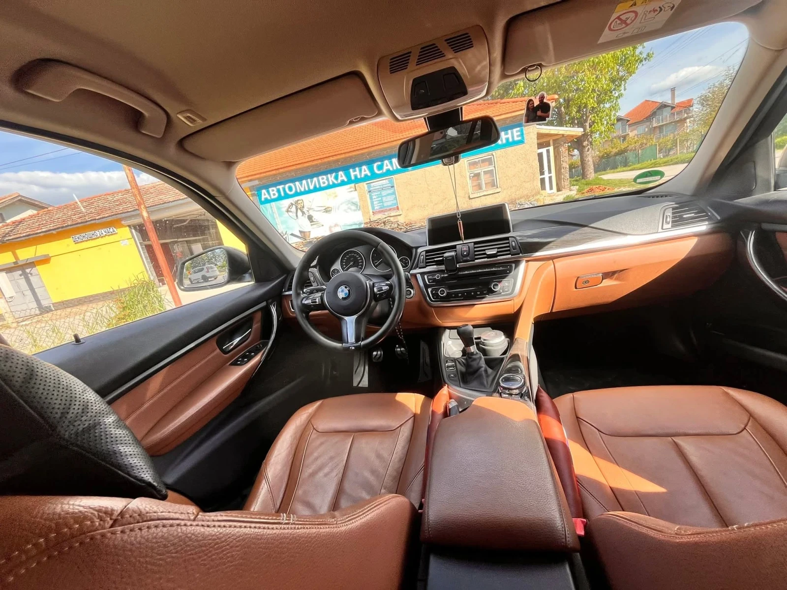 BMW 320, снимка 4 - Автомобили и джипове - 55167736