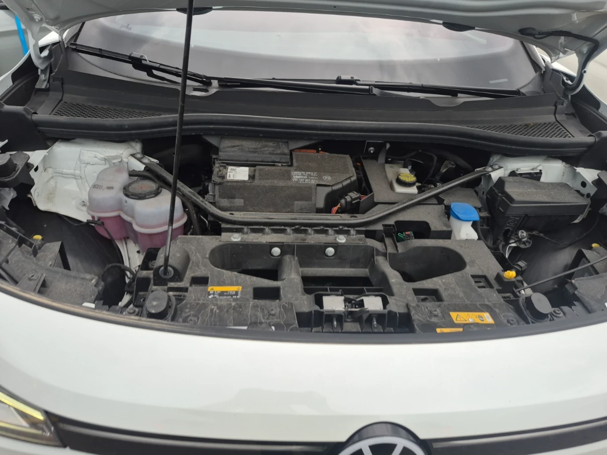 VW ID.4 AWD* 22k km* PRO* Кожа* Камера* Подгрев* м.Точки, снимка 12 - Автомобили и джипове - 55234378