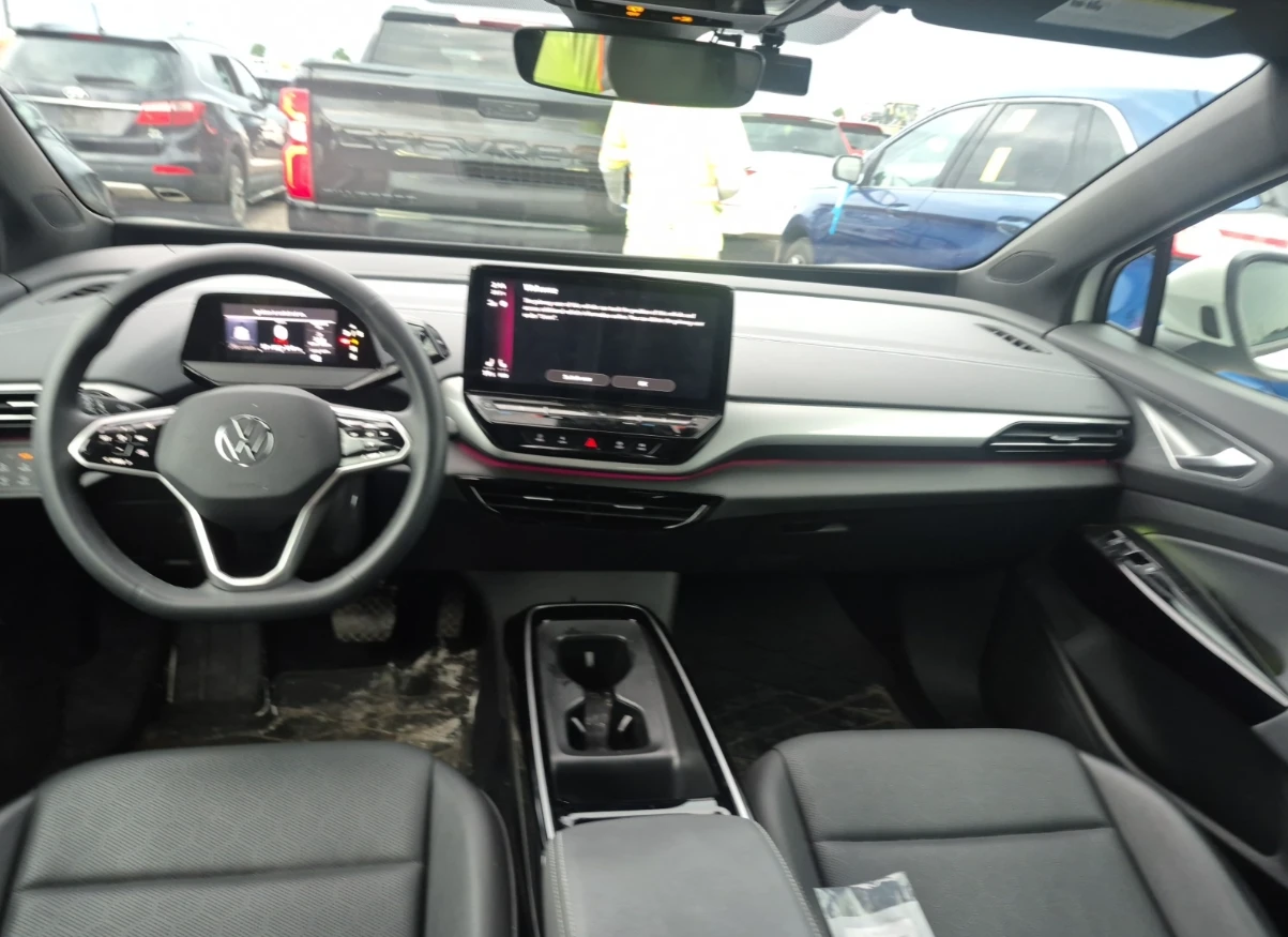 VW ID.4 AWD* 22k km* PRO* Кожа* Камера* Подгрев* м.Точки, снимка 8 - Автомобили и джипове - 55234378