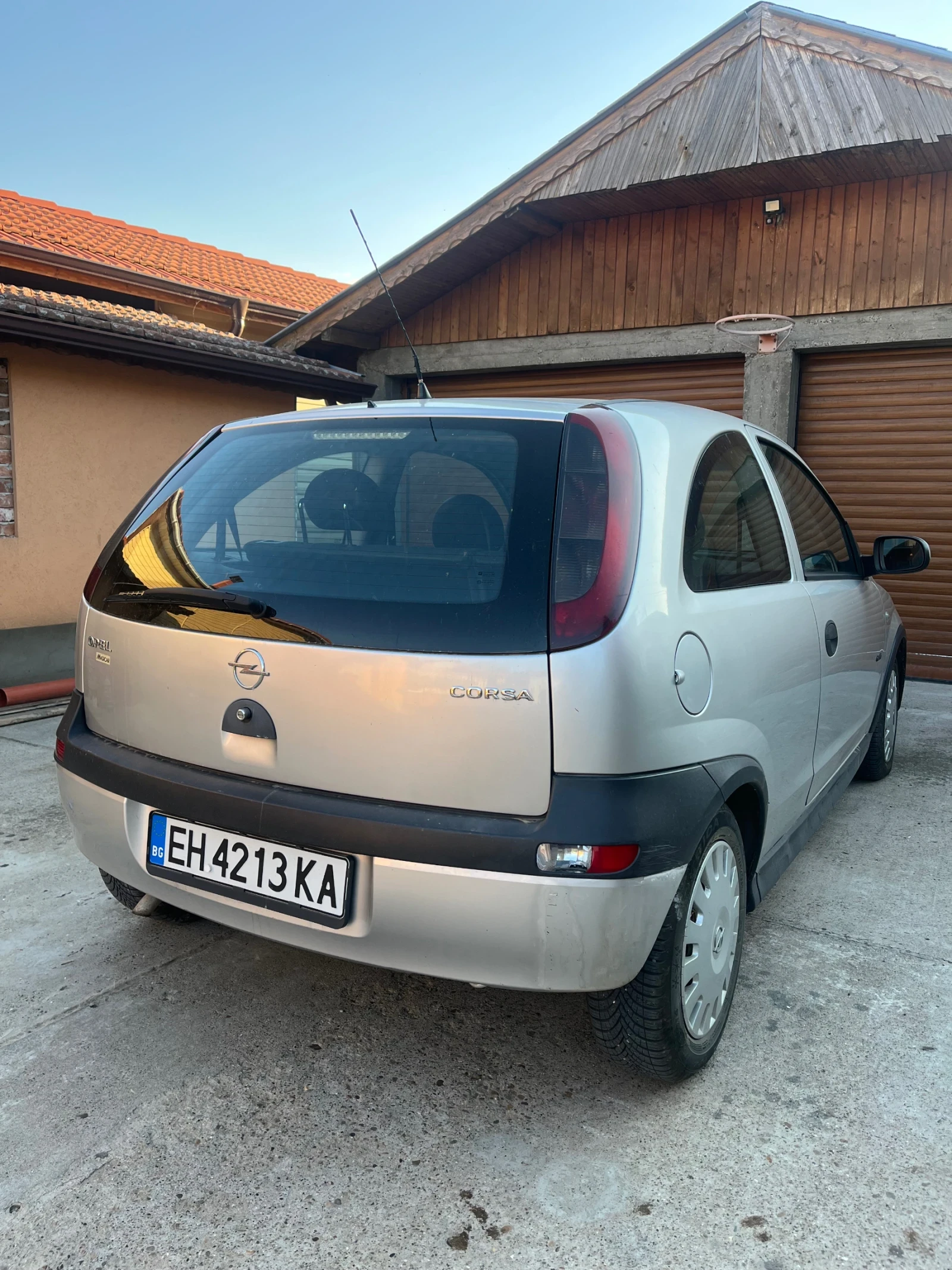 Opel Corsa, снимка 4 - Автомобили и джипове - 55352274