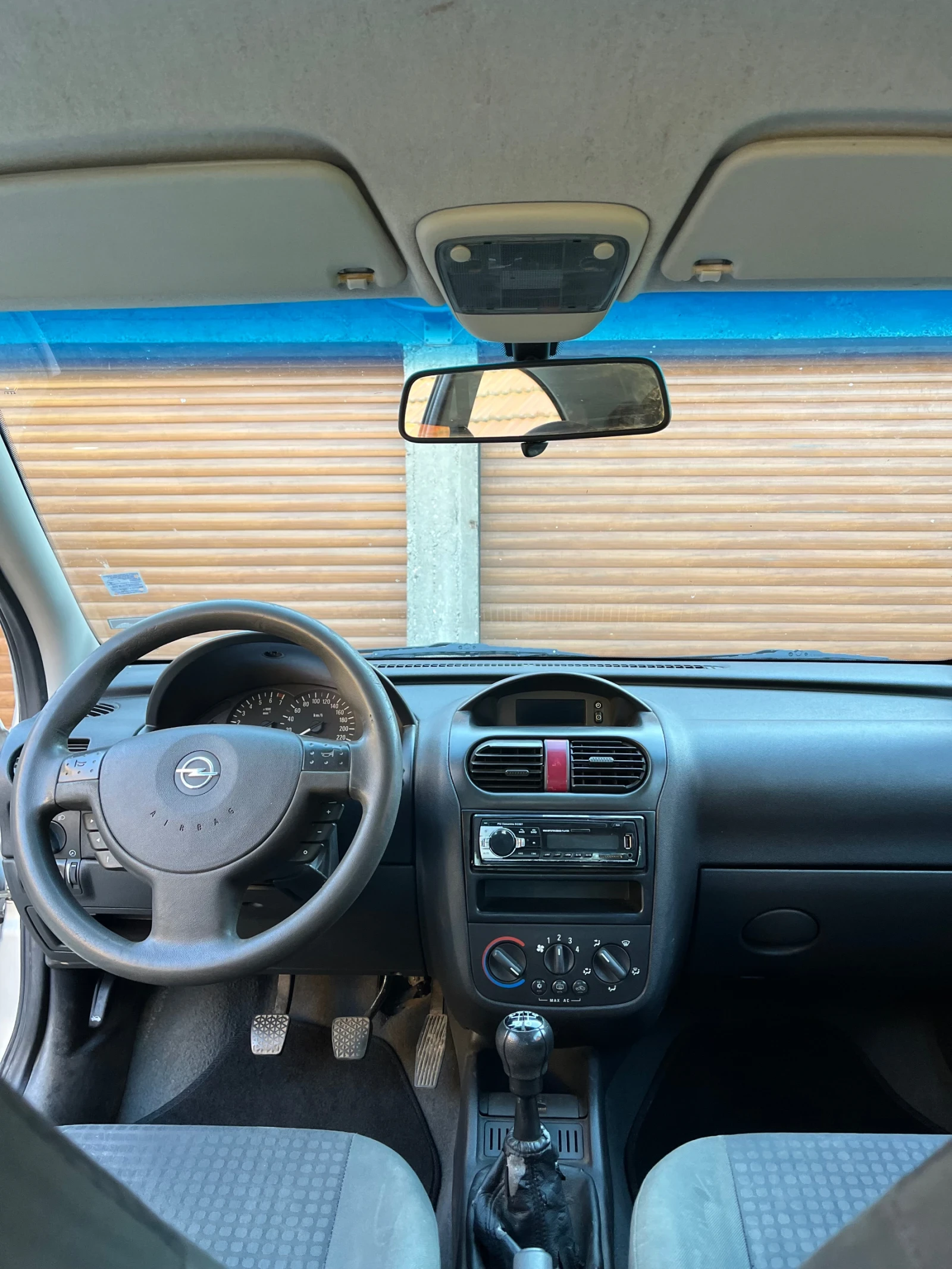 Opel Corsa, снимка 6 - Автомобили и джипове - 55352274