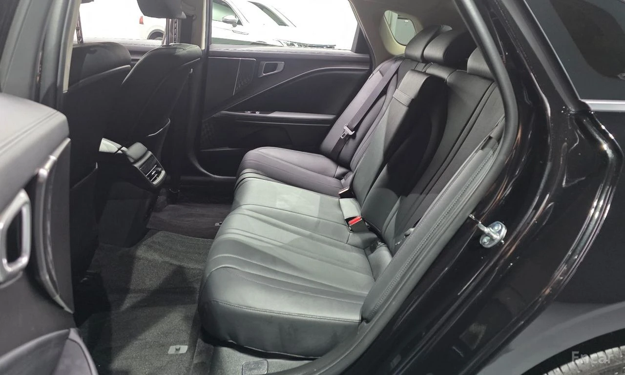 Kia K8 3.5* ГАЗ* PRESTIGE* БЕЗ ИНЦИДЕНТИ* КРАЙНА ЦЕНА, снимка 16 - Автомобили и джипове - 55533748