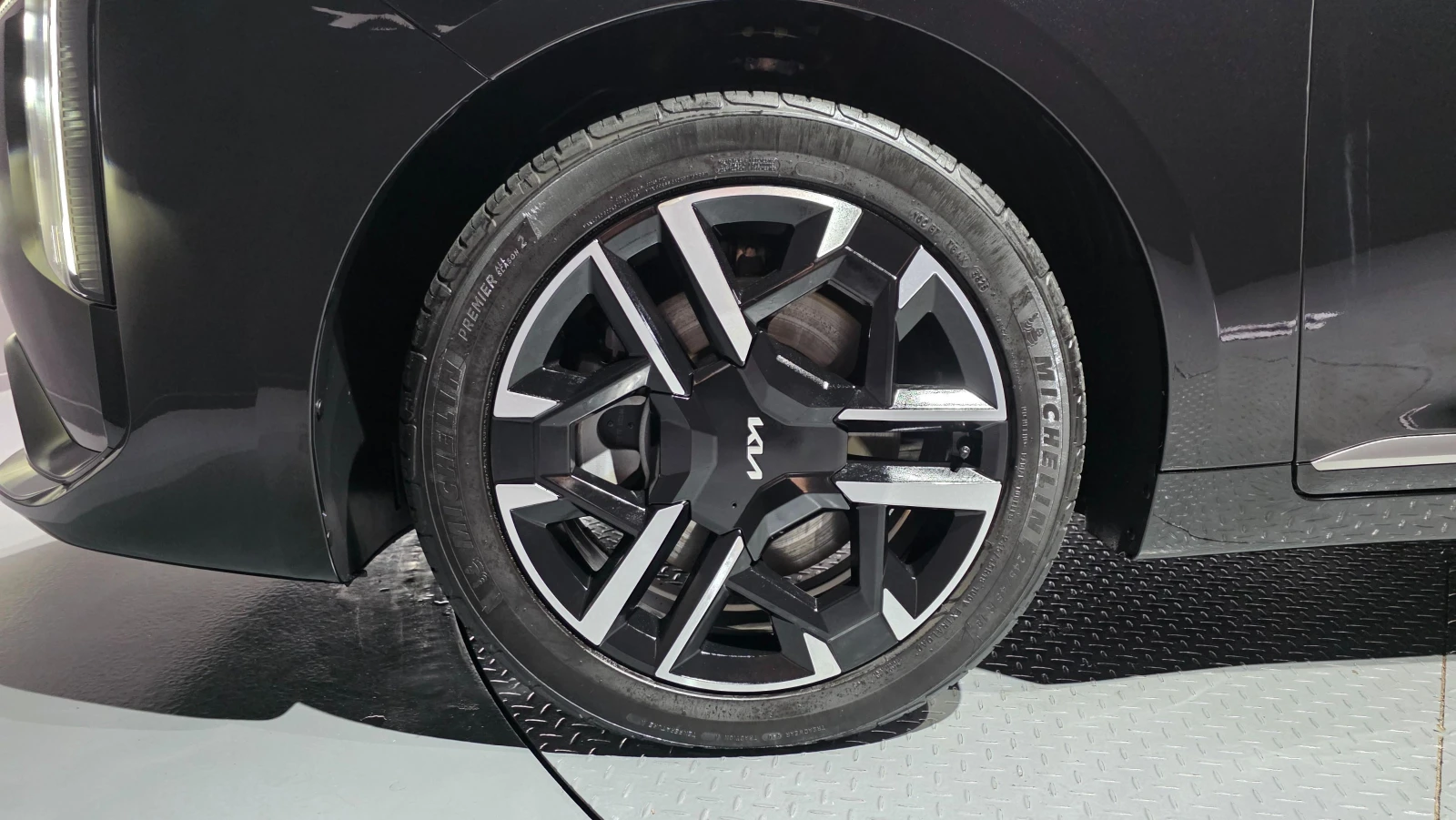 Kia K8 3.5* ГАЗ* PRESTIGE* БЕЗ ИНЦИДЕНТИ* КРАЙНА ЦЕНА, снимка 5 - Автомобили и джипове - 55533748