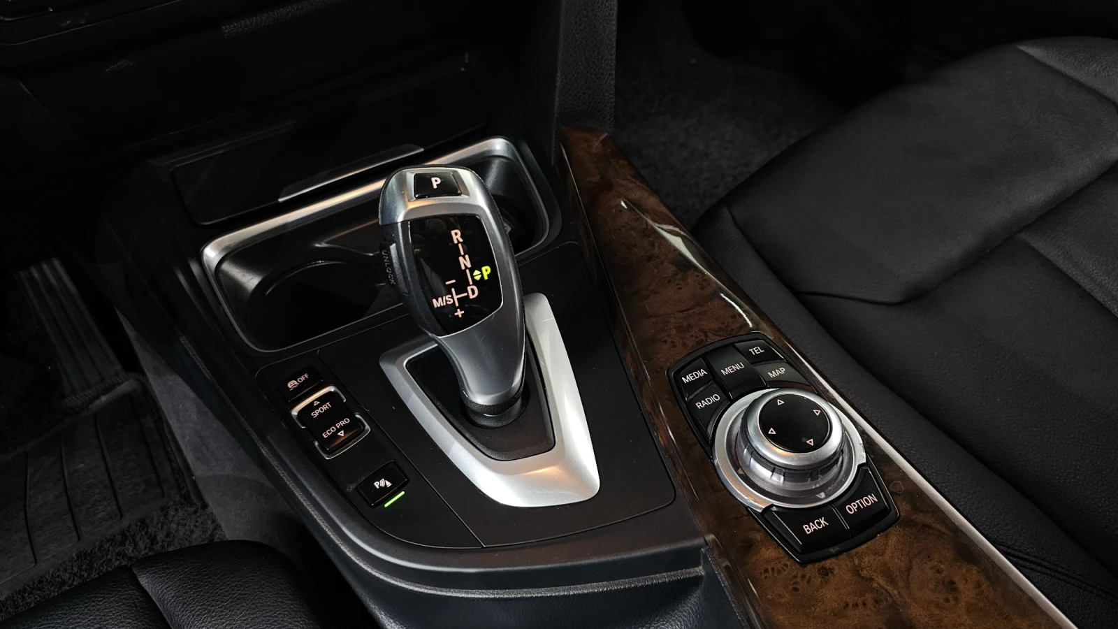BMW 320 ЛЮК* КРАЙНА ЦЕНА, снимка 9 - Автомобили и джипове - 55593751