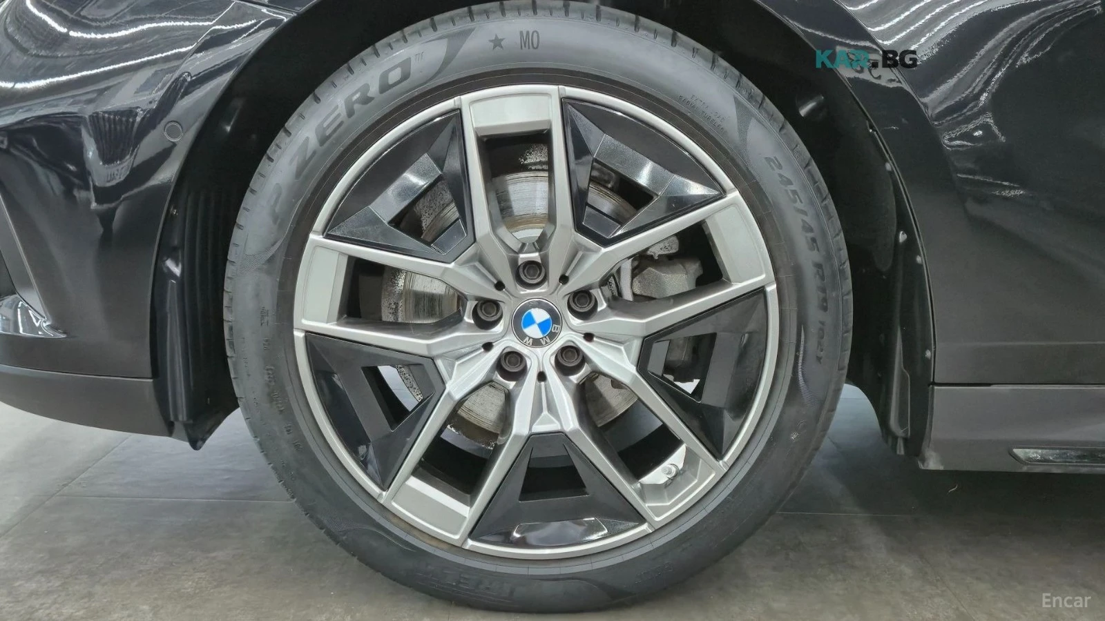 BMW 520 i DISTRONIC* ХЕДЪП* 360 CAM* ПОДГРЕВ* ОБДУХВАНЕ* , снимка 5 - Автомобили и джипове - 55738705