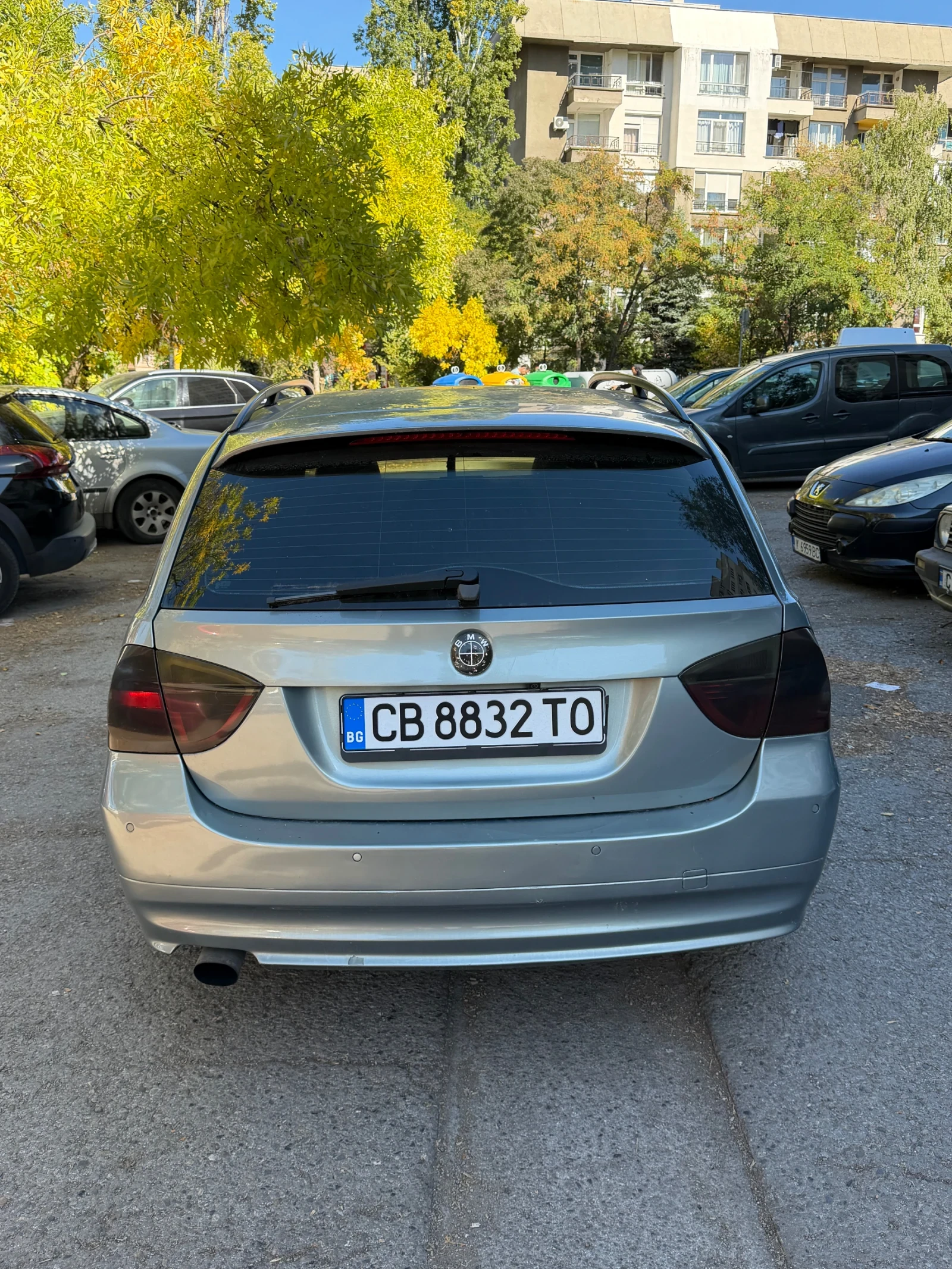 BMW 320, снимка 4 - Автомобили и джипове - 56349939