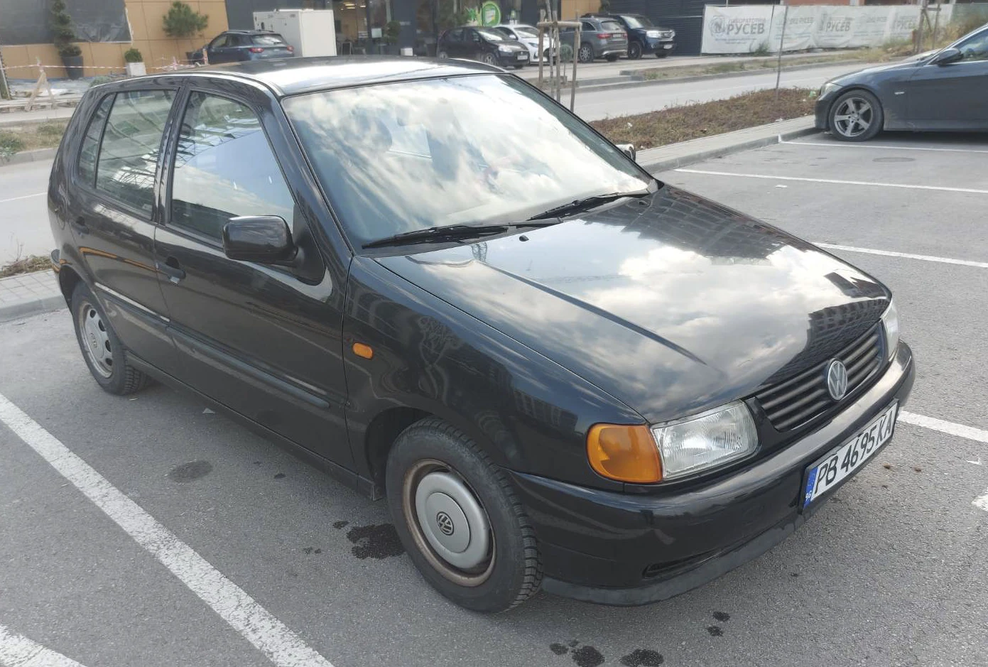 VW Polo 1.9 Д 128 х.км, снимка 2 - Автомобили и джипове - 56621309