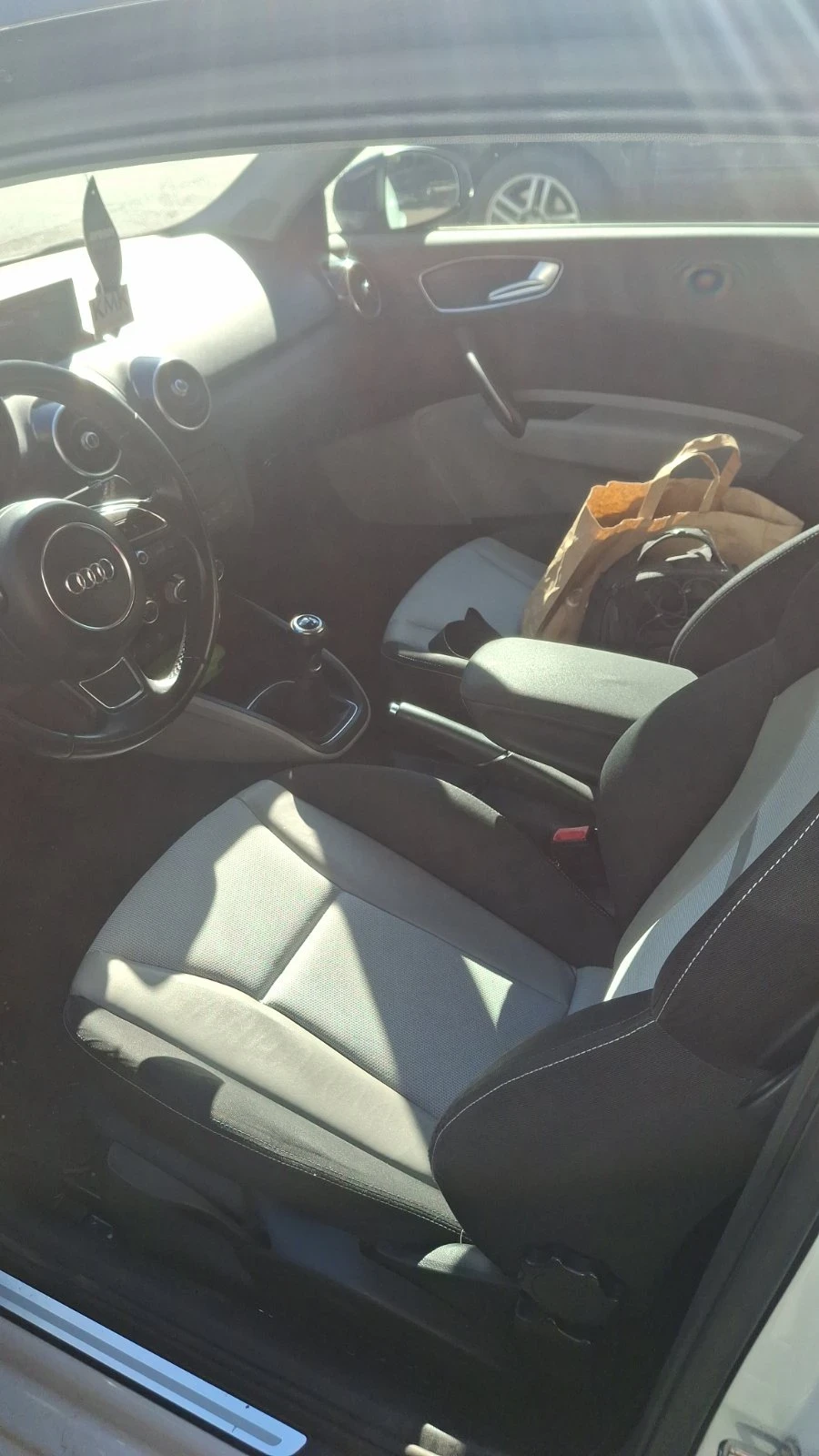 Audi A1, снимка 4 - Автомобили и джипове - 56704570