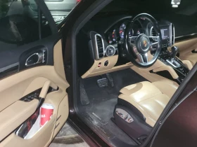 Porsche Cayenne * CARFAX * АВТО КРЕДИТ * ЦЕНА ДО БГ! - 36499 лв. - 24941668 5