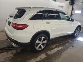 Mercedes-Benz GLC 300 * CARFAX * БЕЗ ПЪРВОНАЧАЛНА ВНОСКА, снимка 3