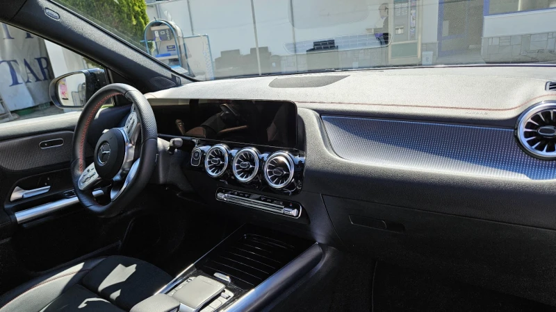 Mercedes-Benz EQA EQA250 AMG - 360 cam., снимка 10 - Автомобили и джипове - 50007859