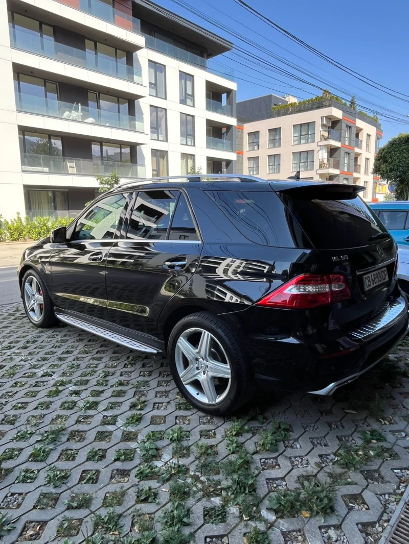 Mercedes-Benz ML 63 AMG, снимка 3 - Автомобили и джипове - 52490006
