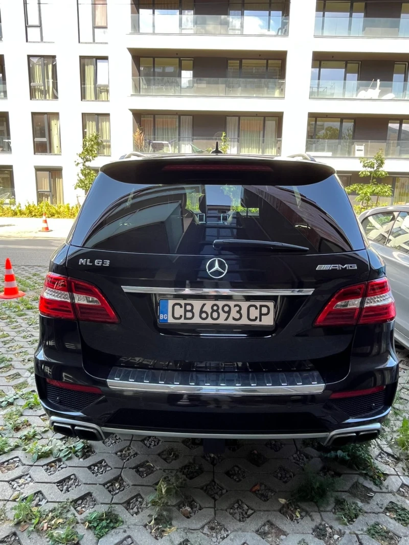 Mercedes-Benz ML 63 AMG, снимка 4 - Автомобили и джипове - 52490006