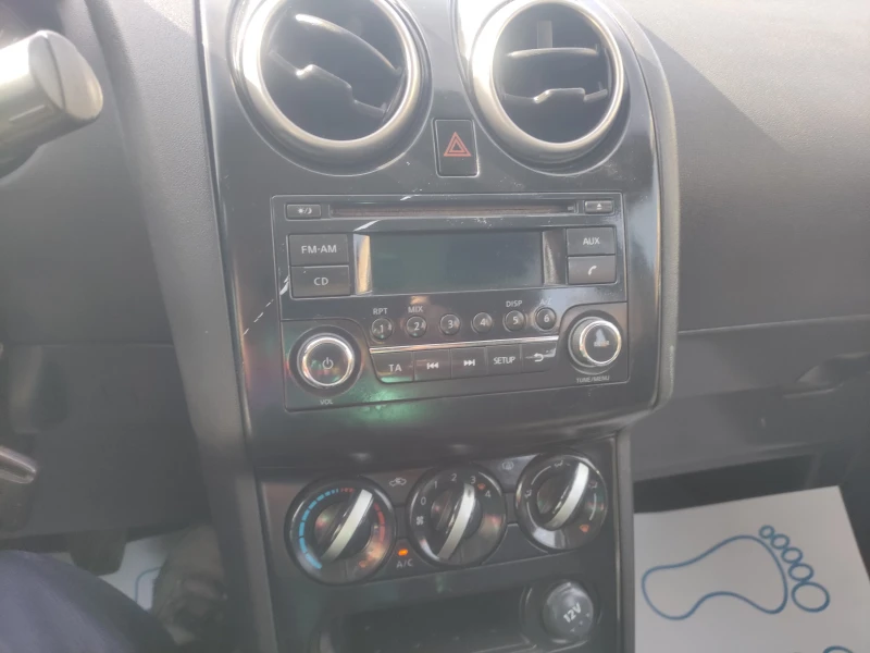Nissan Qashqai 1.6газ брц отличен, снимка 10 - Автомобили и джипове - 52770516